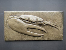 Load image into Gallery viewer, Fidler Crab Large Cement Waterproof Hand Made Bas Relief Tile
